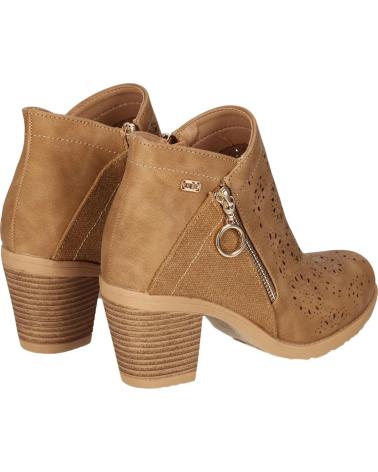 CHIKA10 BOTINES TONIA 18 CUERO CON CALADOS