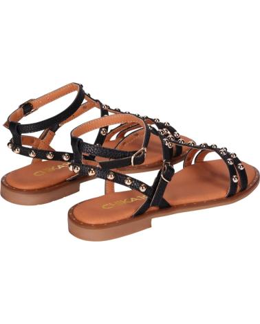 CHIKA10 SANDALIAS MUSAKA CON TACHUELAS NEGRO