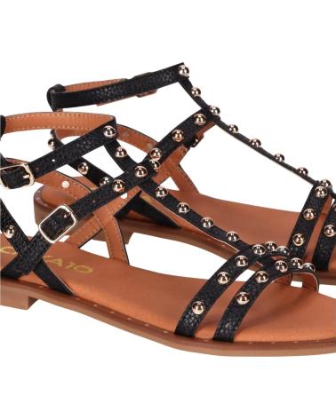 CHIKA10 SANDALIAS MUSAKA CON TACHUELAS NEGRO