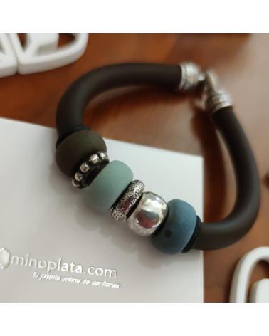 MINOPLATA PULSERA DE CAUCHO CON DETALLES EN PLATA Y RESINA