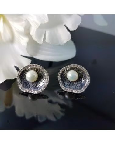 MINOPLATA PENDIENTES EN PLATA DE LEY CON RUTENIO NEGRO, PERLAS Y CIRCONITAS