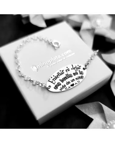 MINOPLATA PULSERA EN PLATA DE LEY CON MENSAJE ENSEÑAR ES DEJAR HUELLA