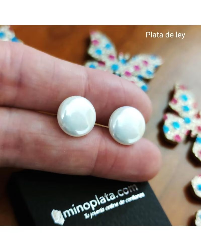 MINOPLATA PENDIENTES DE PLATA DE LEY Y PERLAS SHELL PLANAS 12 MM