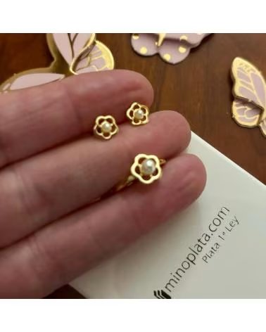 MINOPLATA CONJUNTO FLOR CALADA PENDIENTES Y ANILLO DE PLATA DORADA Y P