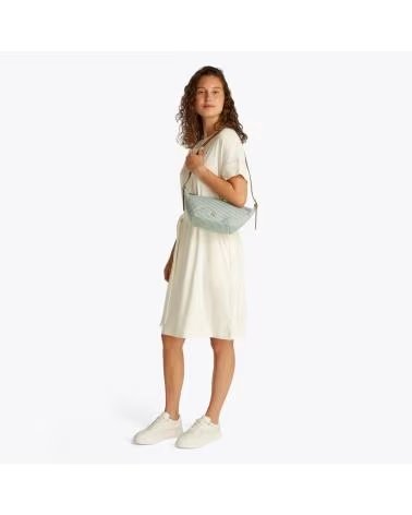 TOMMY JEANS PREMIUM BEACH SLING BAG UMHÄNGETASCHE VERDE
