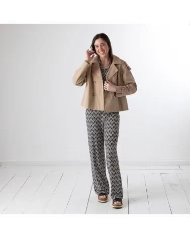 SYSTEM ACTION CHAQUETAS Y JERSEIS EN COLOR BEIGE
