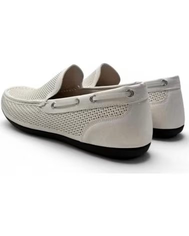 TIMBOS COMFORTABLE PERFORATED LOAFER FOR MEN BLANCO