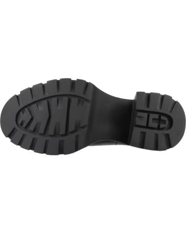 NOA HARMON DAMENSTIEFELETTEN MODELL POSE NEGRO