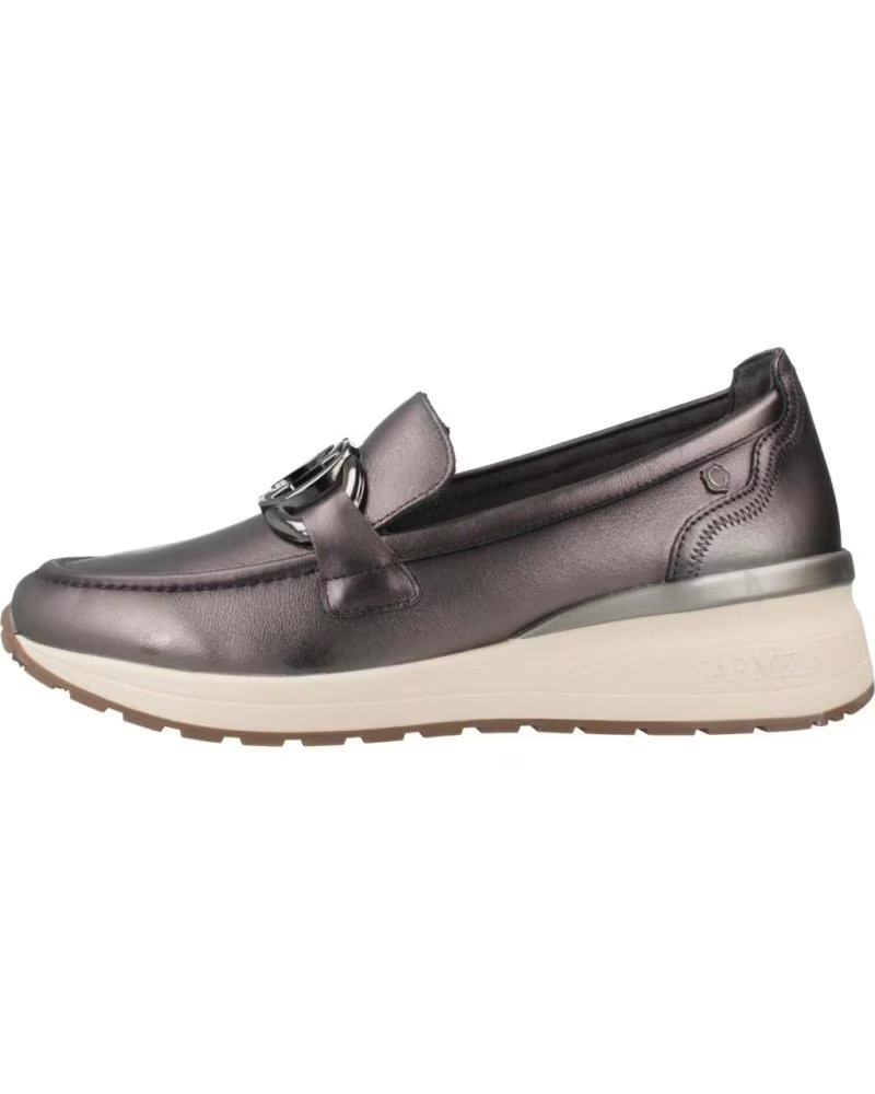 CARMELA MOCASINES MUJER MODELO 169393 COLOR PLATA PLOMO