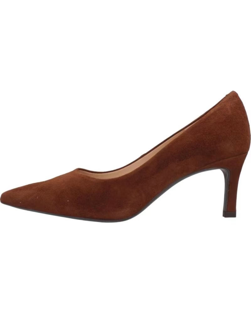 UNISA SALONES MUJER MODELO LAVEGA KS COLOR MARRON BOMBON
