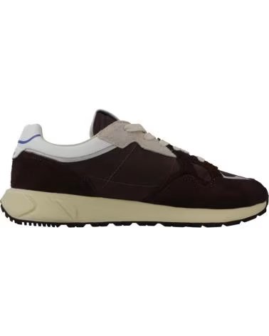 PEPE JEANS ZAPATILLAS HOMBRE MODELO PLS600021 COLOR MARRON 898DRKBR