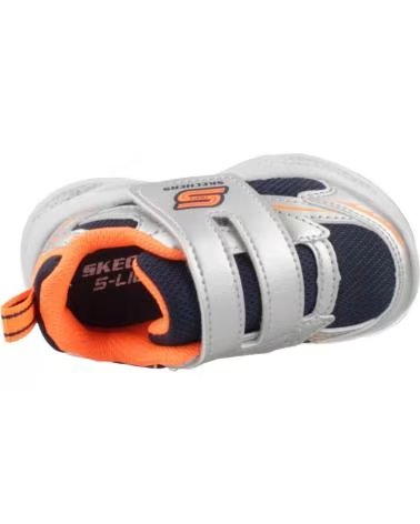 SKECHERS ZAPATILLAS 401498N-SLOR EN PLATEADO PARA NINOS UNISEX SILVER SYNTHETIC - NAVY TEXTILE - ORANGE TRIM