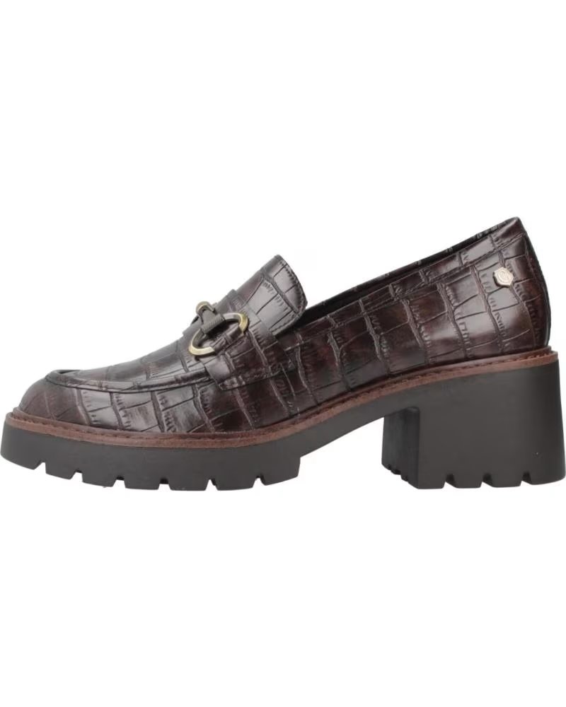 CARMELA MOCASINES MUJER MODELO 162566C COLOR  MARRON