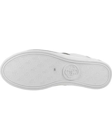GUESS BASKETS STEW BLANCHES AVEC DÉTAIL LOGO NAN