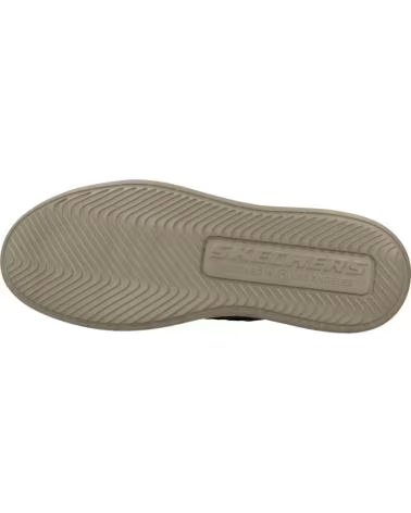 SKECHERS ZAPATILLAS HYLAND JUSTINO EN MARRON PARA HOMBRE