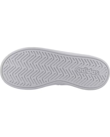 ADIDAS ZAPATILLAS GRAND COURT 3 0 EN BLANCO PARA NINOS UNISEX FTWWHT-LURABL-AUON