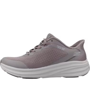 SKECHERS ZAPATILLAS DE RUNNING 117756-QUAL EN GRIS PARA UNISEX MUJER