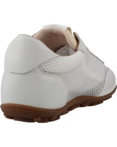 BASKETS SPORTIVES WONDERS NYSA 01 BEIGE ET BLANC CASSÉ BLANCO