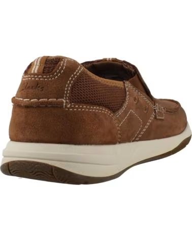 ZAPATOS CLARKS DE NOBUK EN COLOR TAN