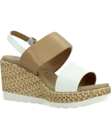 REPO SANDALIAS 51272R DE CUÑA EN BEIS BNCCML