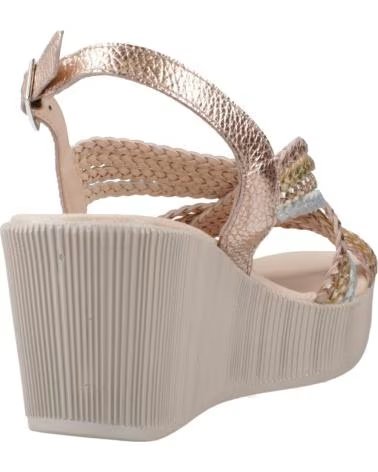 Startseite-24-HORAS-SHOES-24-HRS-PARA-MUJER-ORO