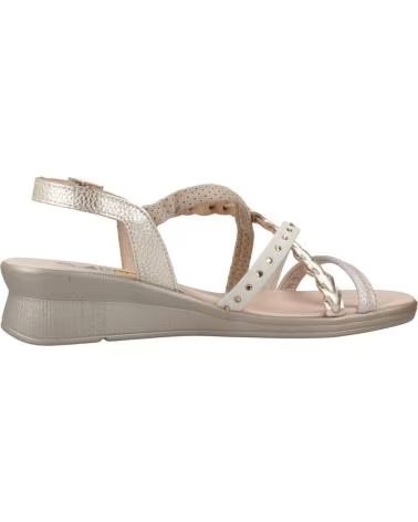 24 HORAS KEILSANDALETTE MIT GEFLOCHTENEN RIEMEN UND SCHNALLE BEIGE