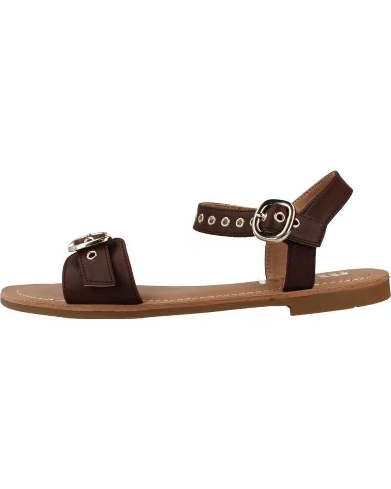 SANDALIAS PLANAS MTNG 55898 CON HEBILLAS MARRON