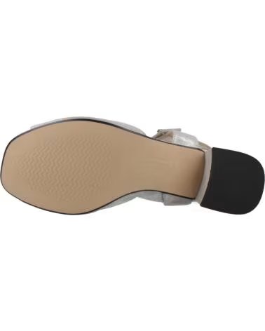 PIESANTO SANDALIAS MUJER MODELO 260288P COLOR GRIS PERLA