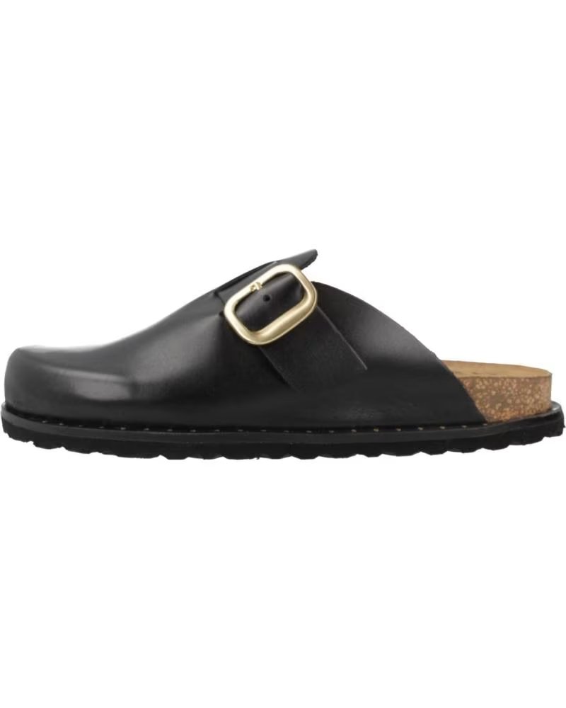 YOKONO ZUECOS MUJER MODELO 179292 COLOR  NEGRO