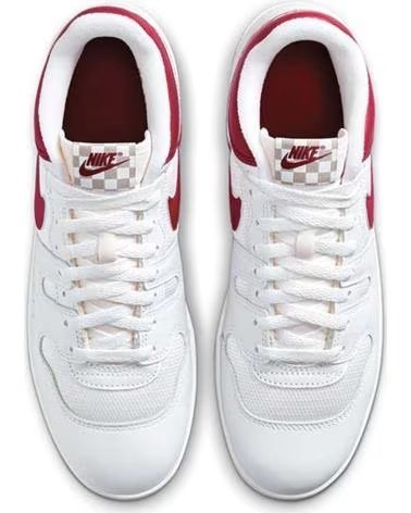 NIKE BASKETS FB8938-100 POUR HOMME