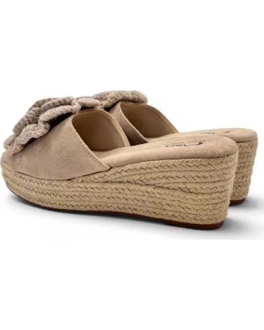 TIMBOS CLOG WITH ESPARTO WEDGE AND FLORAL DETAIL BEIGE