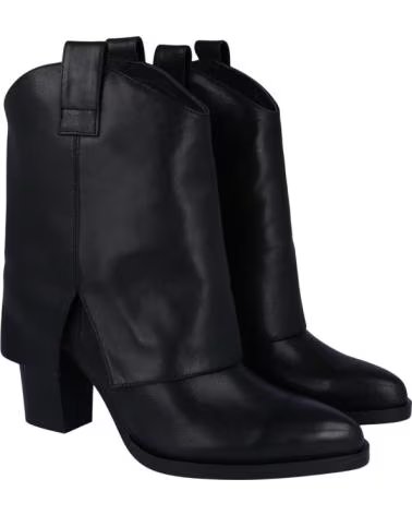 ITSE BOTINS RIOTA EM PELE NEGRO