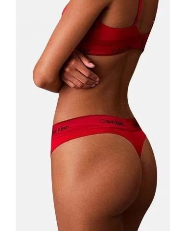 CALVIN KLEIN Tanga Modern Cotton en rojo para mujer