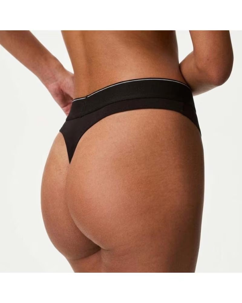 CALVIN KLEIN UB1 WOMEN´S THONG BLACK