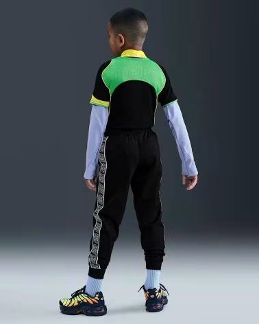 NIKE PANTALÓN DEPORTIVO PARA NIÑO NEGRO