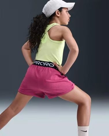 NIKE PANTALONCINI SPORTIVI HQ9313 PER BAMBINA ROSA
