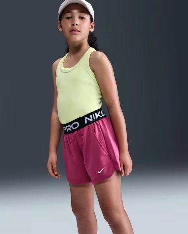 NIKE PANTALONCINI SPORTIVI HQ9313 PER BAMBINA ROSA