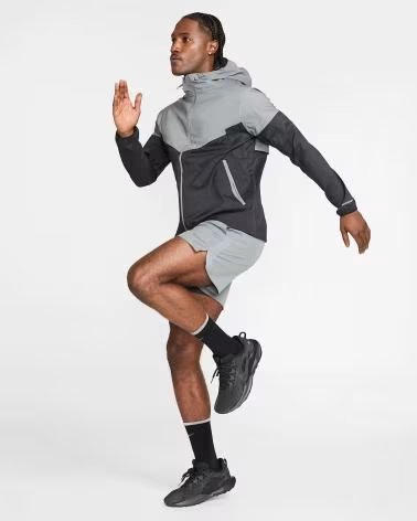 NIKE JAQUETA ESPORTIVA MASCULINA NEGRO