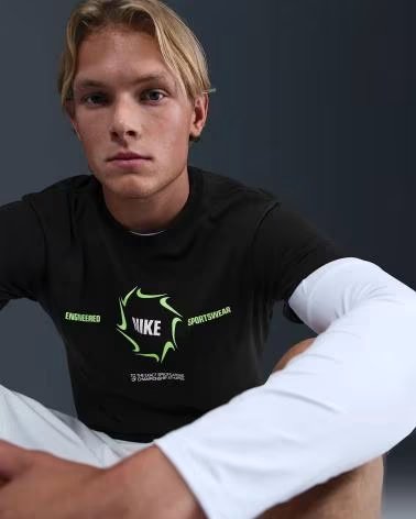NIKE KURZARM-T-SHIRT HQ9161 SCHWARZ NEGRO