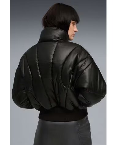 PUMA Chaqueta 1000138331 en negro para mujer