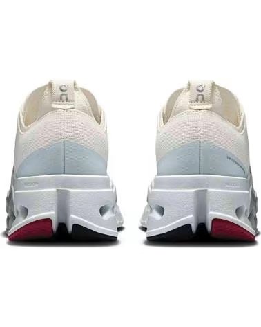 ON ZAPATILLAS DE RUNNING CLOUDSURFER MAX W ARCTIC