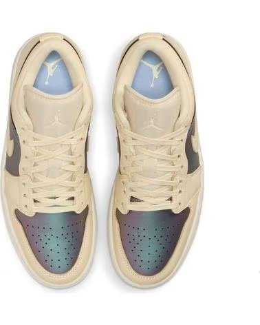JORDAN ZAPATILLAS AIR 1 LOW SE W MUSLIN EN BEIGE PARA MUJER