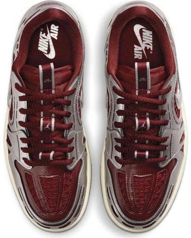 JORDAN ZAPATILLAS AIR 1 METHOD OF MADE LOW V3 DART TEAM RED EN ROJO PARA MUJER