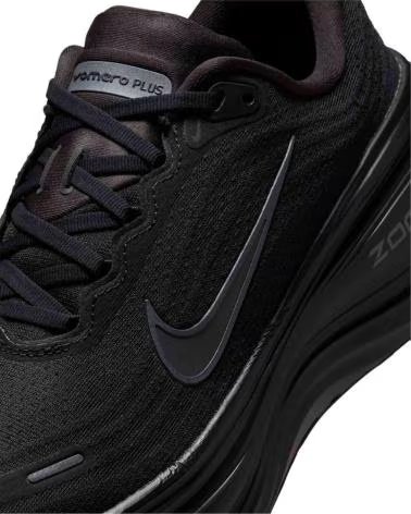 NIKE VOMERO PLUS BLACK RUNNING SHOES