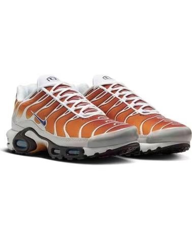 NIKE AIR MAX PLUS ONE REVERSE SNEAKER