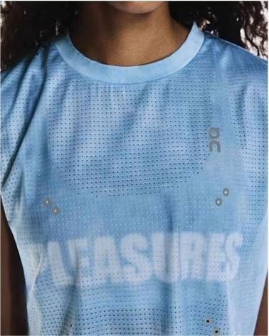 ON Camiseta De Tirantes Tank Pleasures X The Loop en azul para mujer