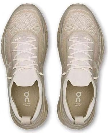 ON Zapatillas Cloudtilt Mo Winter en beige para hombre