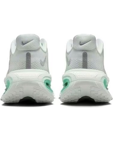 NIKE ZAPATILLAS DE RUNNING VOMERO PREMIUM W BARELY GREEN EN VERDE PARA MUJER