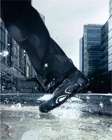 PUMA BASKETS 404243-01 AU DESIGN SPORTIF NOIR