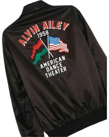 CHAMPION JAQUETA BOMBER 216373-KK001 COM BORDADOS